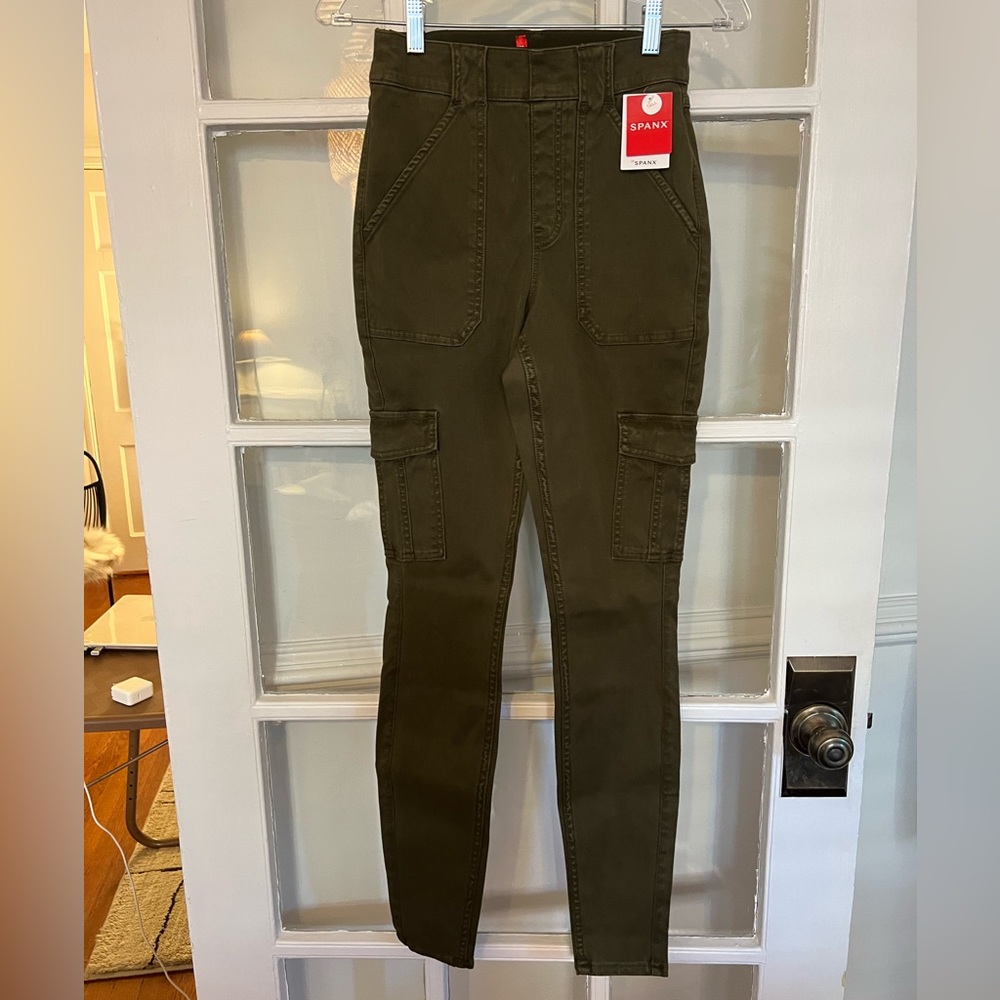 NWT SPANX Stretch Twill Ankle Cargo Pant Dark Olive S Small Tall
